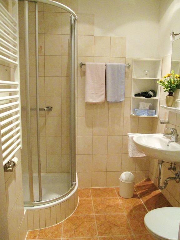 Kur- Und Gastehaus Villa Anna Bad Hofgastein Chambre photo